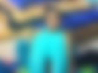Live cam show with IndianSexyButt - Striptease on AdultVida.com