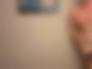 Live cam show with Goldie - Cock Rating on Camiplay Live