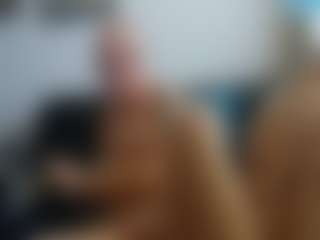 Goldie's Live Sex Cam Show