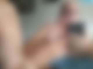 Goldie's Live Sex Cam Show