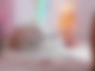 Live cam show with miia-gold - Curvy on TastyBlacksLive