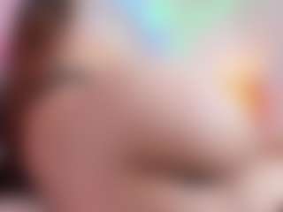 Live cam show with miia-gold - Petite on mypornchat.com