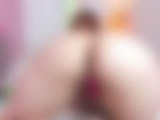 Live cam show with miia-gold - Fetish on CamSodaAdn