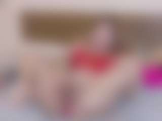 Live cam show with miia-gold - Red Hair on Chatstar