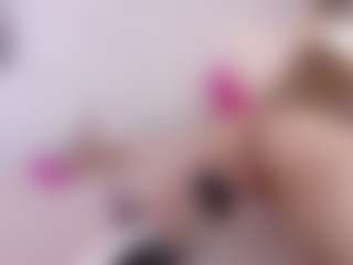 miia-gold's Live Sex Cam Show