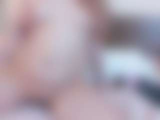 miia-gold's Live Sex Cam Show