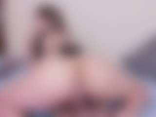 miia-gold's Live Sex Cam Show