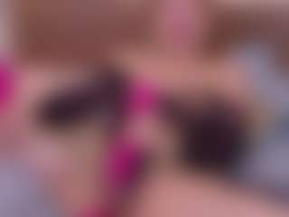 miia-gold's Live Sex Cam Show