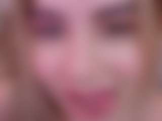 miia-gold's Live Sex Cam Show