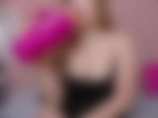 miia-gold's Live Sex Cam Show