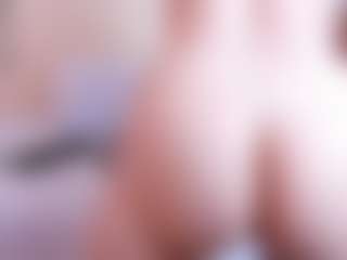 Live cam show with miia-gold - Strip BBW on Camsoda
