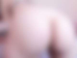 miia-gold's Live Sex Cam Show