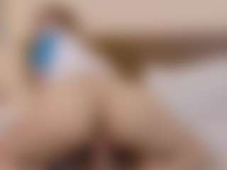 miia-gold's Live Sex Cam Show