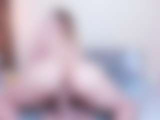 Live cam show with miia-gold - Flashing on MyBangCams