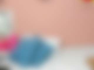 Live cam show with miia-gold - Striptease on Stripli.com