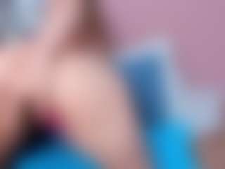 miia-gold's Live Sex Cam Show