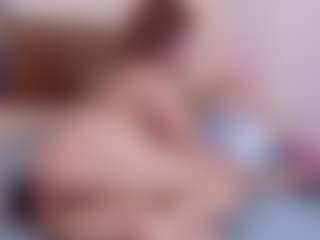 Live cam show with miia-gold - Blonde Hair Petite on nudelive.tv
