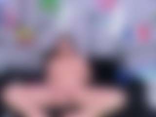 Live cam show with Raquel - Gray Eyes on Mixed Magazine Live