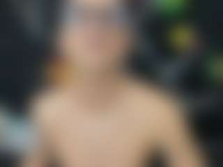 Live cam show with Raquel - Tittyfuck on Dare Cams
