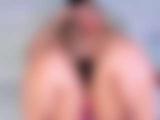 Live cam show with Tamralyn - Handjob on Camsoda.co