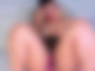 Live cam show with Tamralyn - Naked on Camsoda.co