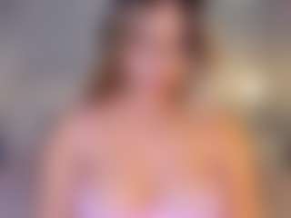 Live cam show with Tamralyn - Big Ass on AdultVida.com