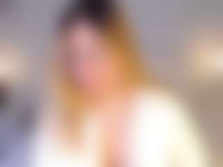 Tamralyn's Live Sex Cam Show