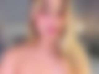 Live cam show with Tamralyn - Doggy on sexylivex.com