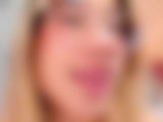 Live cam show with Tamralyn - BBW Teen (18+) on Dolls Live