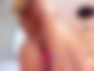 Live cam show with Tamralyn - Shaved on Camsoda