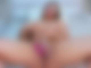 Tamralyn's Live Sex Cam Show