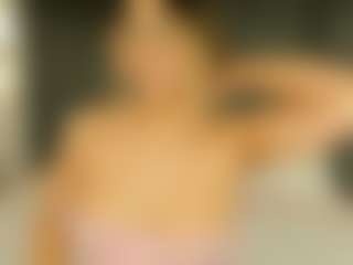 Live cam show with Tamralyn - Full Nudity on CamwithHer