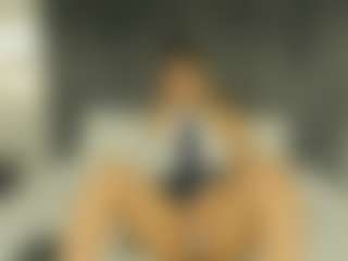 Live cam show with Tamralyn - Tittyfuck on Strip Flash - Live Sex Shows