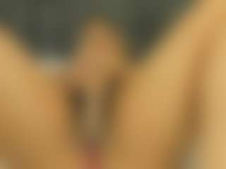 Live cam show with Tamralyn - Blonde Hair Teen (18+) on Camsoda Late Night