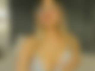 Live cam show with Tamralyn - Tittyfuck on slutload