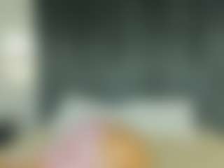 Live cam show with Tamralyn - Strip Blonde Hair on live18s.com