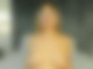Live cam show with Tamralyn - Brown Eyes on PervPlay.com