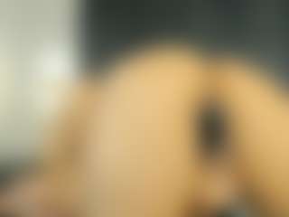Tamralyn's Live Sex Cam Show