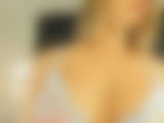 Live cam show with Tamralyn - Young Adult on CamSextacy