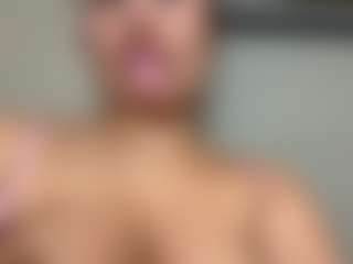 Tamralyn's Live Sex Cam Show