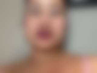 Tamralyn's Live Sex Cam Show