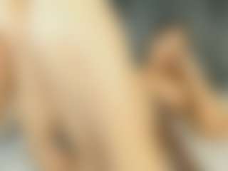 Live cam show with Tamralyn - Blonde Hair on milfzrlive.com