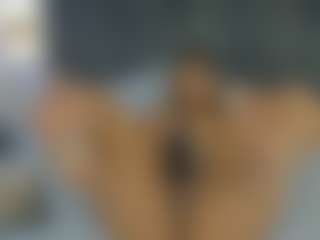Live cam show with Tamralyn - Dirty on livesuperchat.net