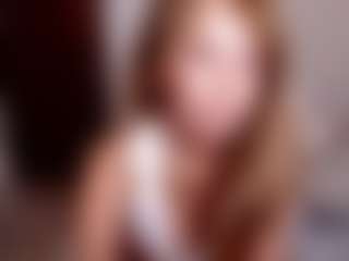 Live cam show with LadyEvolet - Gagging on instabang