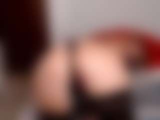 Live cam show with LadyEvolet - Flexible on TeamSkeetLive
