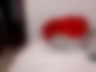 Live cam show with LadyEvolet - Granny MILF on live.xbliss.ai