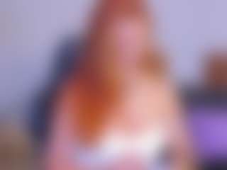Live cam show with Lilith2 - Butt Plug on fapnchat