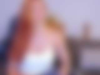 Live cam show with Lilith2 - Camel Toe on fapnchat