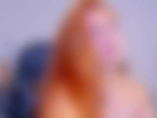 Live cam show with Lilith2 - Butt Plug on SxyPornLive