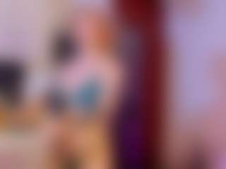 Live cam show with Lilith2 - Red Hair on Camsoda